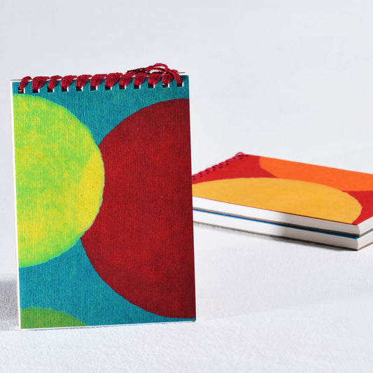 Round Smile Medium Notepad with Strings