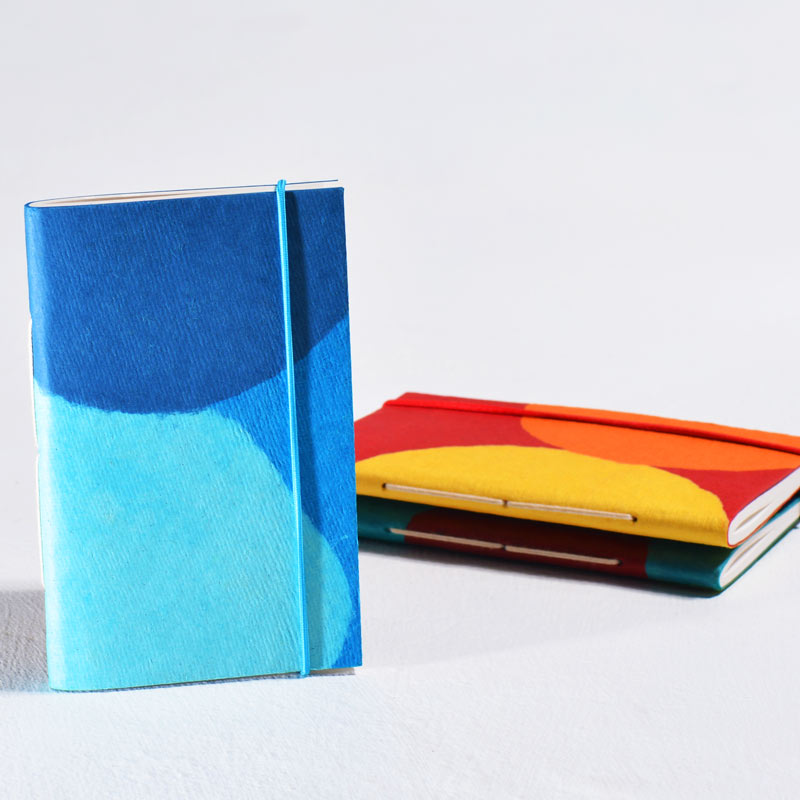 Round Smile Small Notebook with Elastic Closure