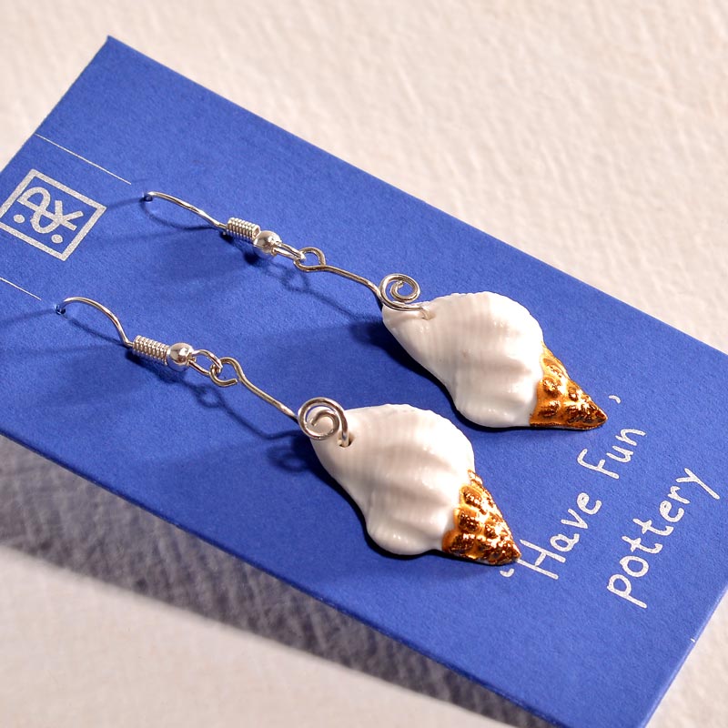 White and Gold Shell - Ceramic earrings