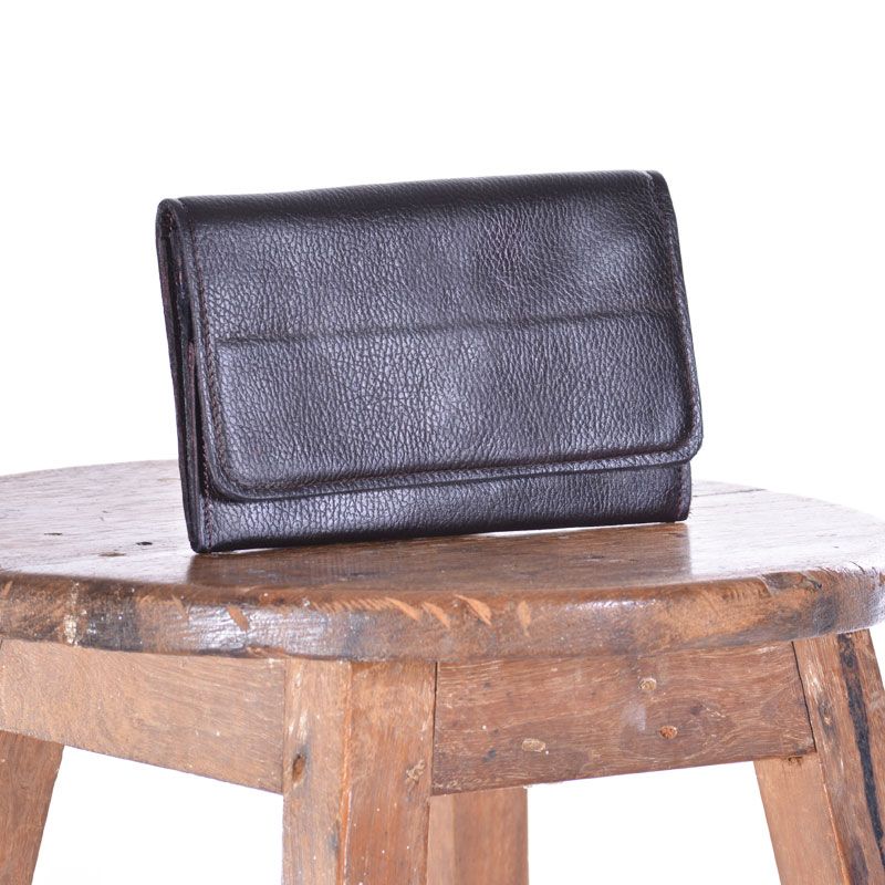 Small wallet made of soft leather with credit card slots - AdelBags.com