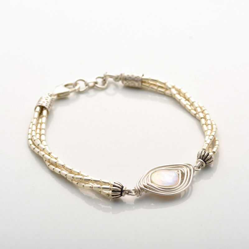 Classic Single Strand Pearl Bracelet - The Pearl Girls | Cultured Pearls